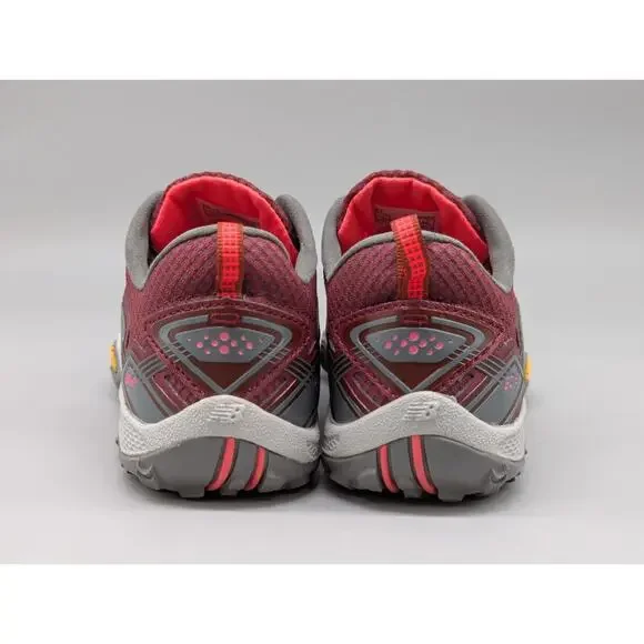 New Balance Minumus WO80RP2 Women’s Multi Sport Shoes Burgundy Gray Size 7.5 - Picture 4 of 10